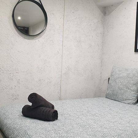 Au 36, Les Apparts Hotel Жоани Екстериор снимка