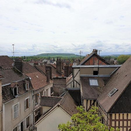 Au 36, Les Apparts Hotel Жоани Екстериор снимка