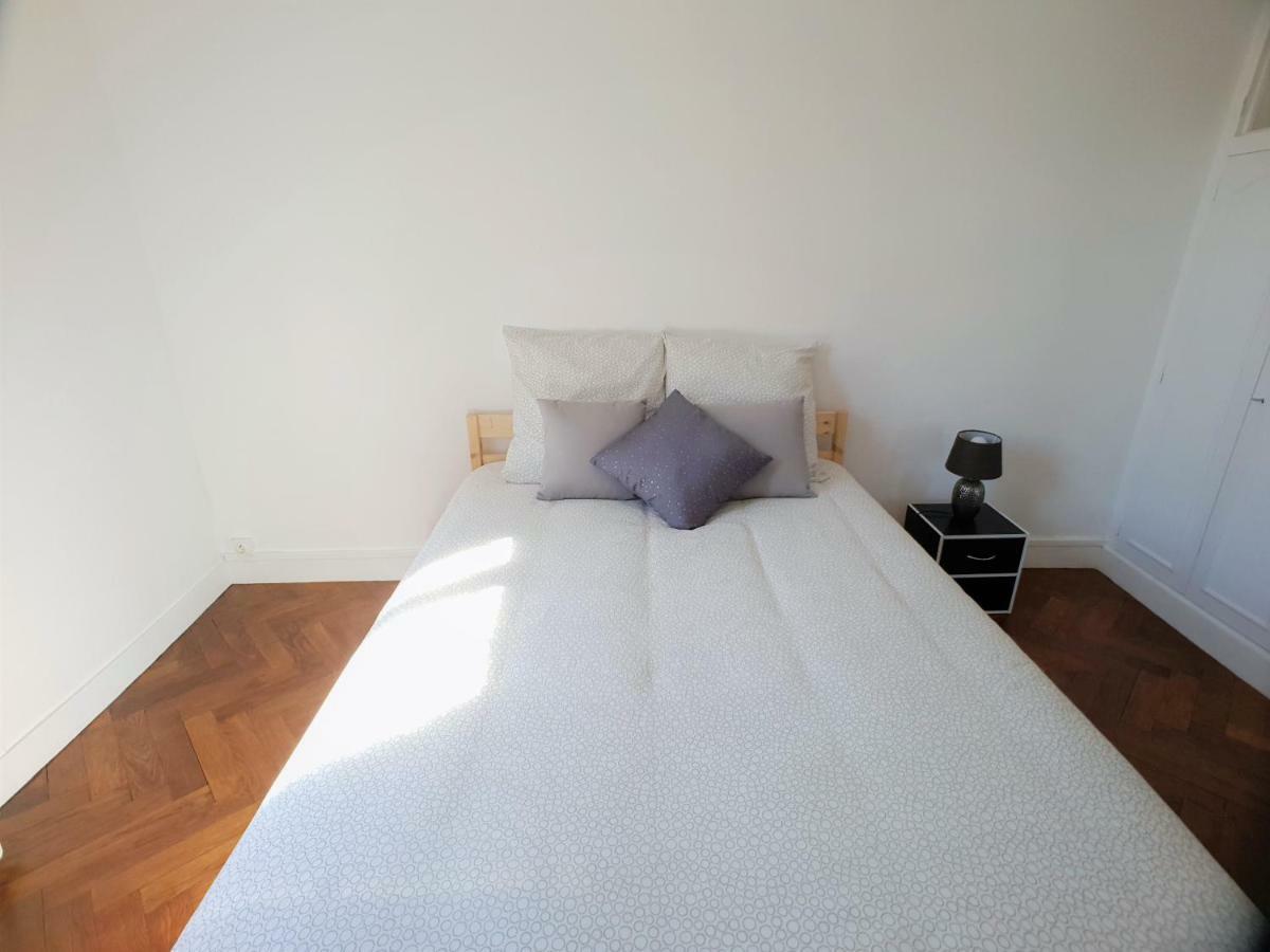 Au 36, Les Apparts Hotel Жоани Екстериор снимка